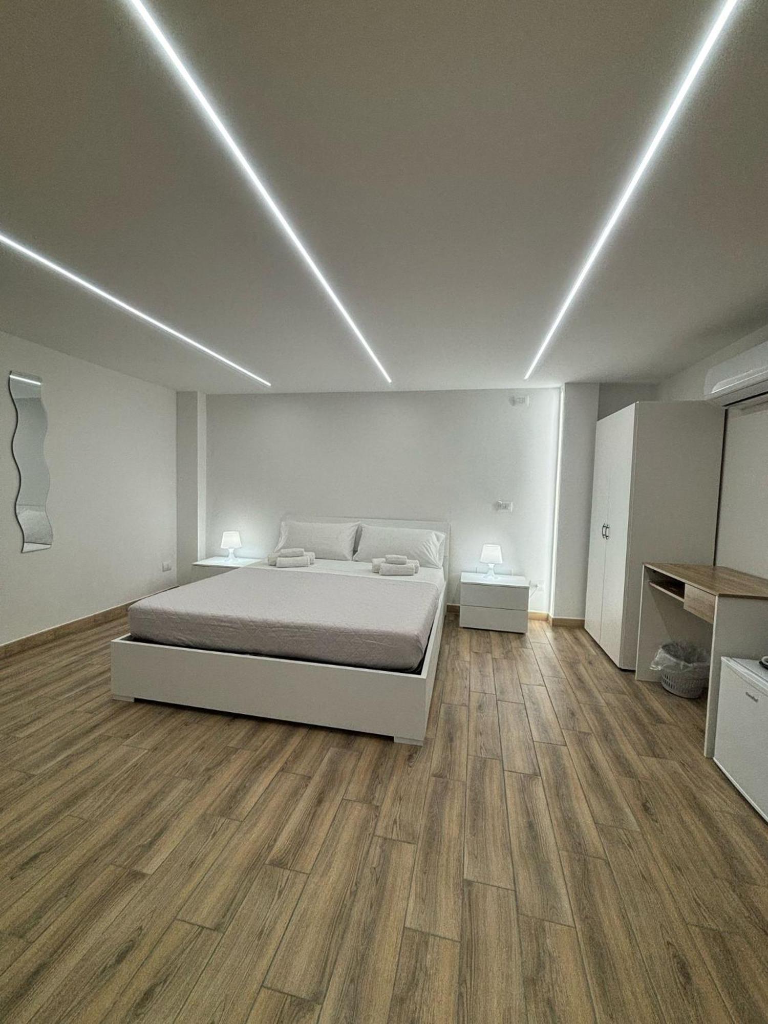 Carmen'S House Bed & Breakfast Nettuno Dış mekan fotoğraf